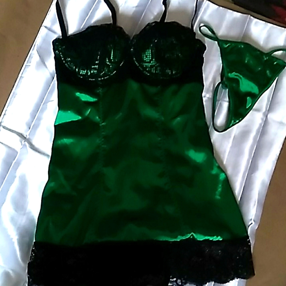 Fredericks sexy silk outfit